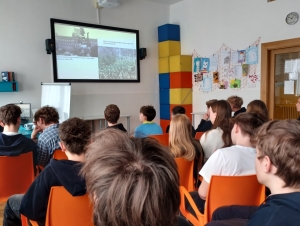 Den hanby – Povolný